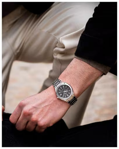 Casio EDIFICE EFK-200CD-1AJF AUTOMATIC — Forged Carbon Dial Sapphire Glass Mechanical