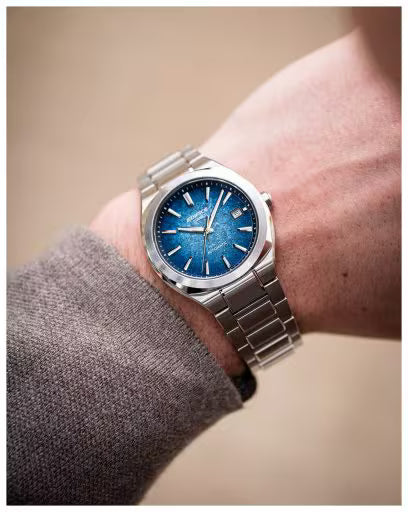 Casio EDIFICE EFK-200D-2AJF AUTOMATIC — Sapphire Glass See-Through Back Mechanical Stainless Steel