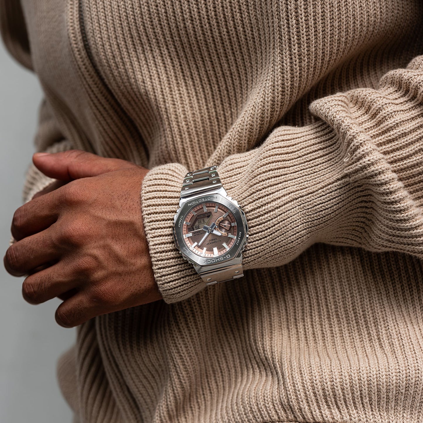GM-B2100AD-5AJF wrist2
