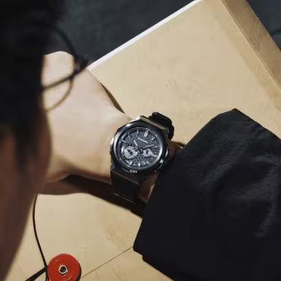 Casio G-SHOCK GST-B1000-2AJF G-STEEL SLEEK STYLE — Bluetooth Tough Solar Urethane Band